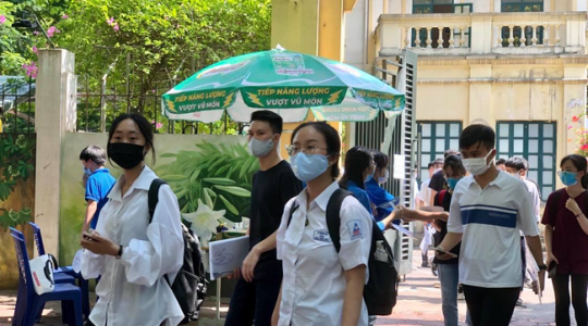 Sáng nay (8/7), thí sinh cả nước bước vào bài thi môn tổ hợp